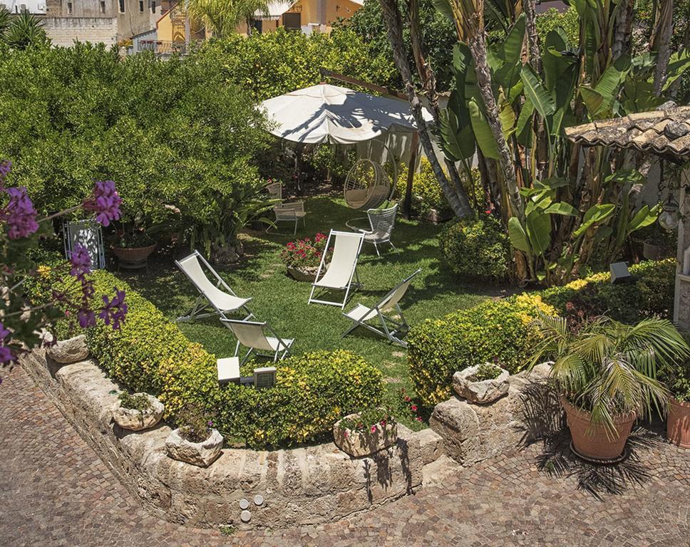 San Pietro Bed and Breakfast Noto Buitenkant foto
